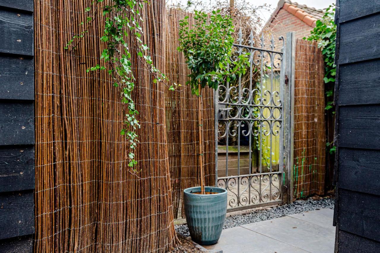The Garden Suite Zandvoort Bagian luar foto